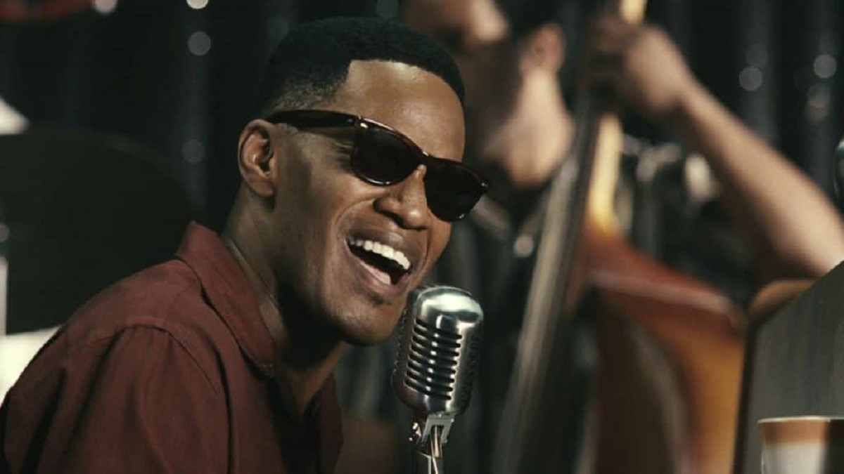 músicos ciegos: imagen de Ray Charles